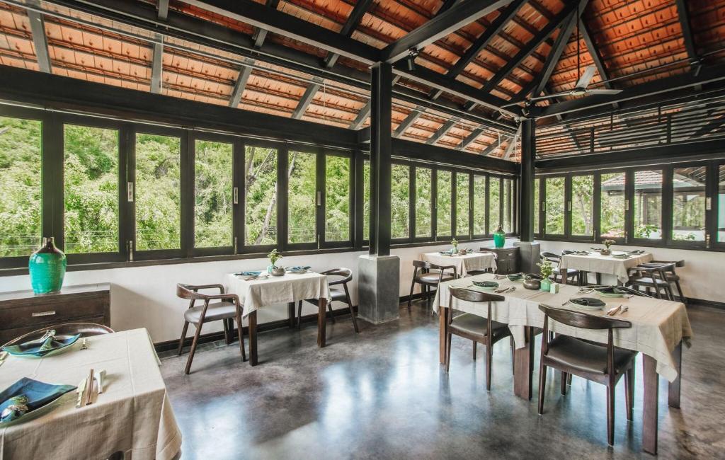 /files/images/AravindaResortNinhBinh/aravinda-resort-Ninh-Binh-3.jpg