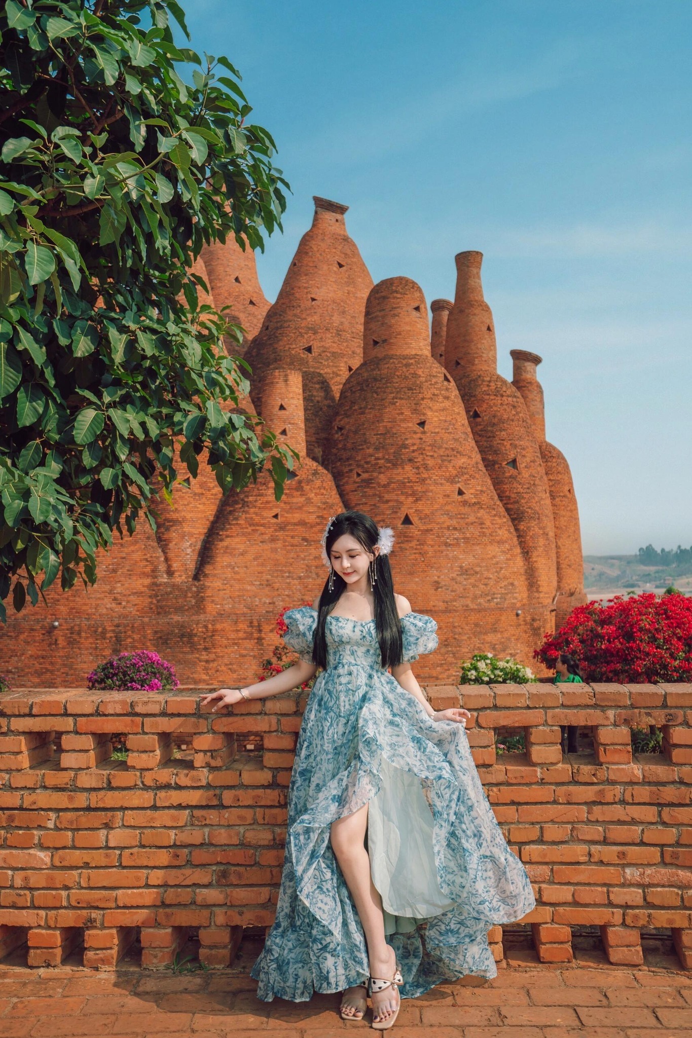 Khu thắng cảnh Đông Phong Vận, Di Lặc
