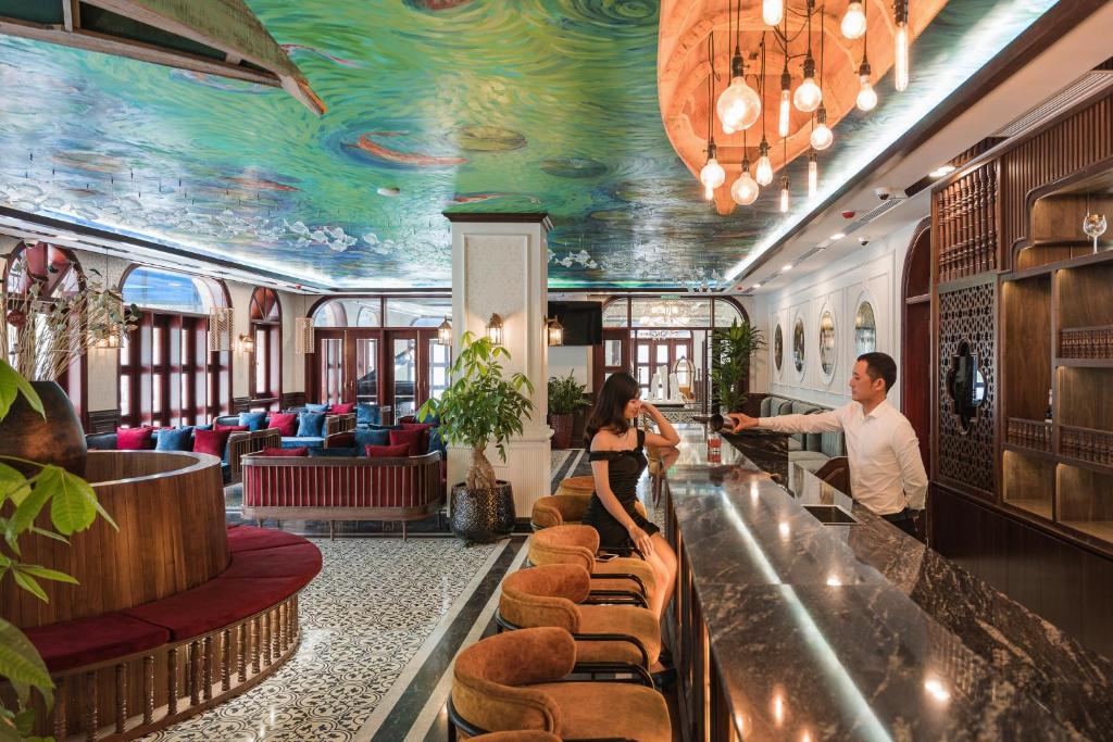 Khách sạn Grand Fleuve Boutique Hạ Long 02