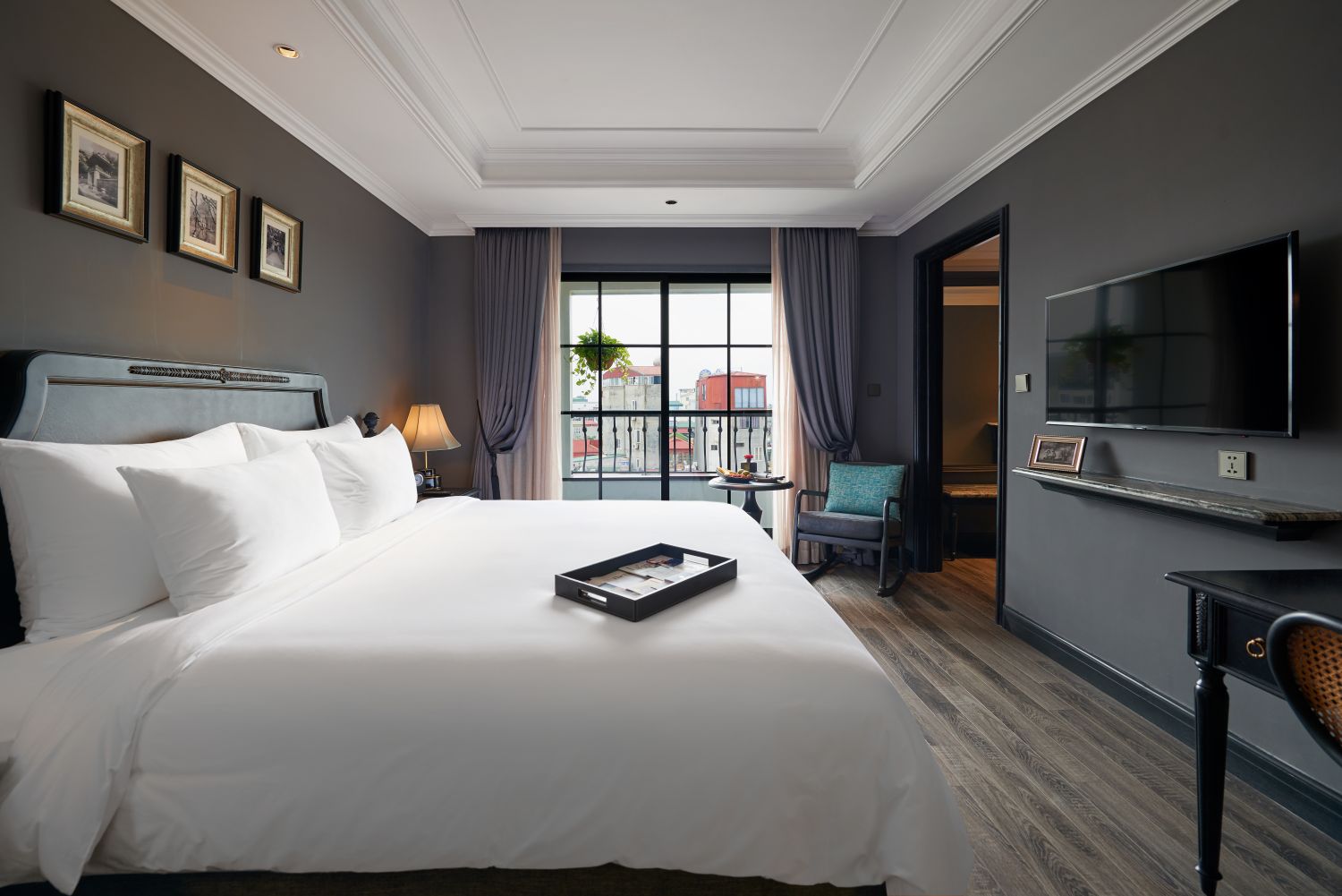 Phòng khách sạn La Siesta Premium Hang Be Hà Nội