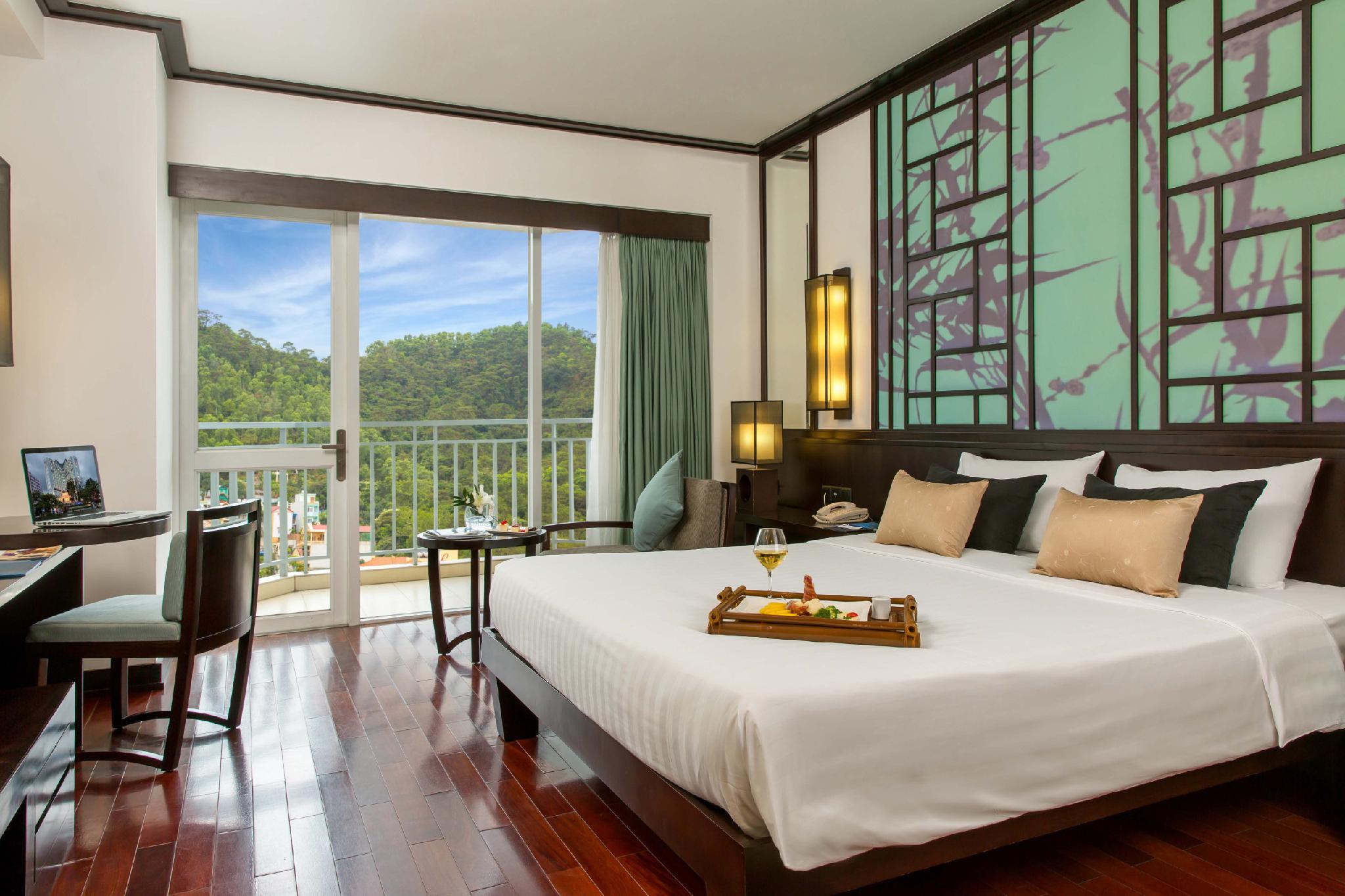Hình ảnh phòng khách sạn Novotel Hạ Long