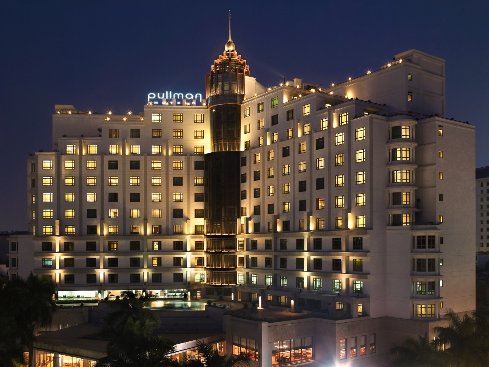 Khách sạn Pullman Hanoi