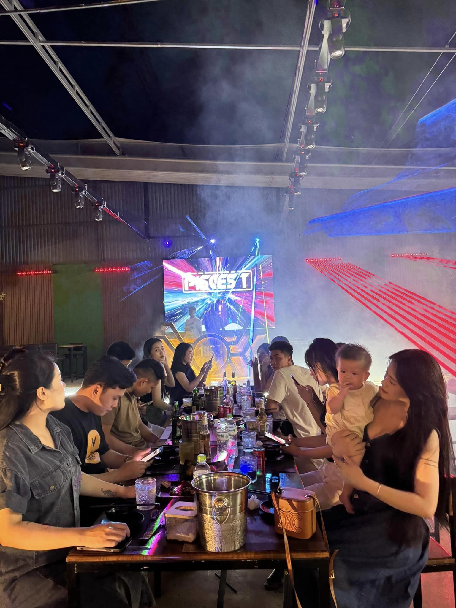 1993 Beer Club Hải Tiến 01