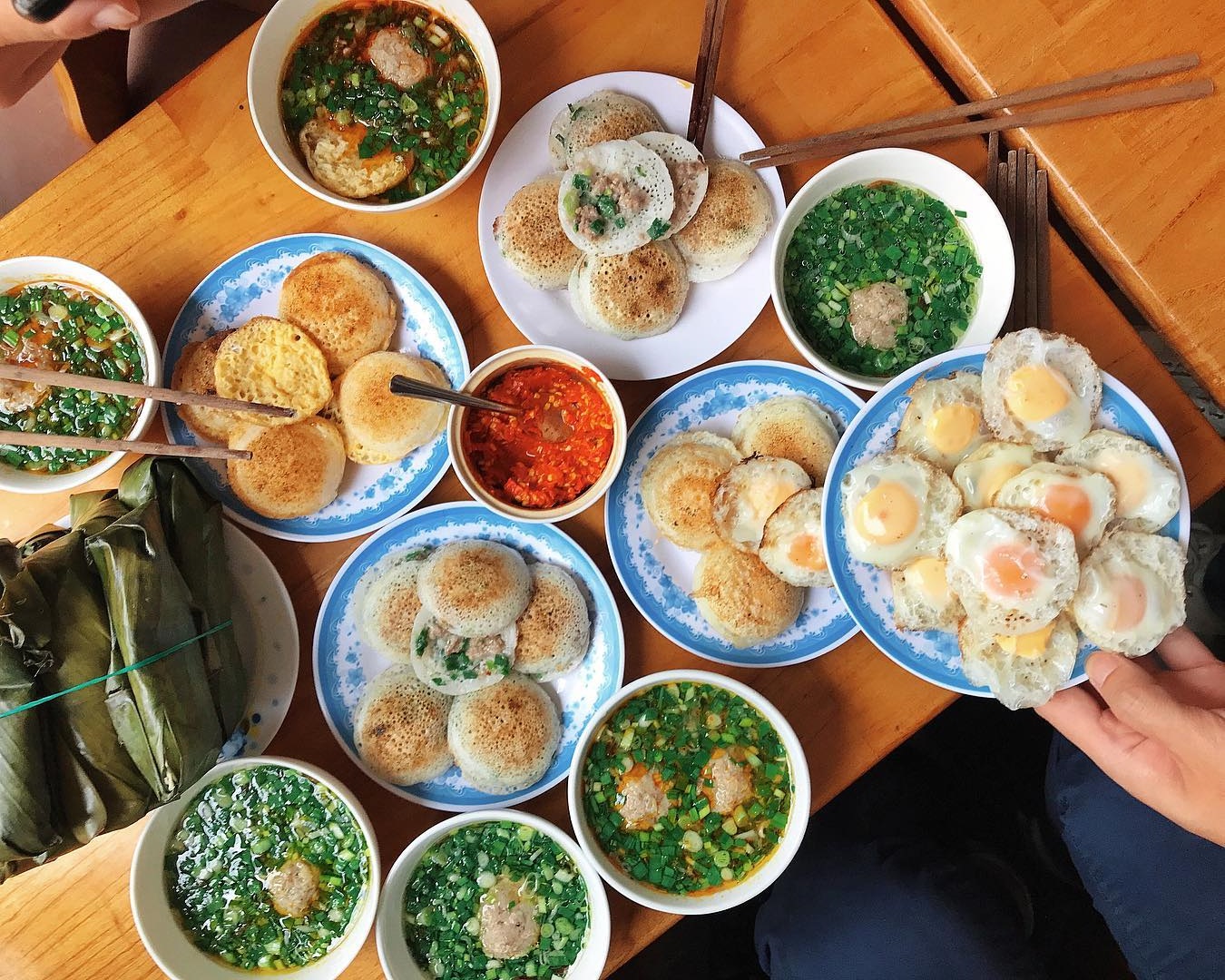 Bánh căn Lệ Yersin - Top quán ăn ngon ở Đà Lạt