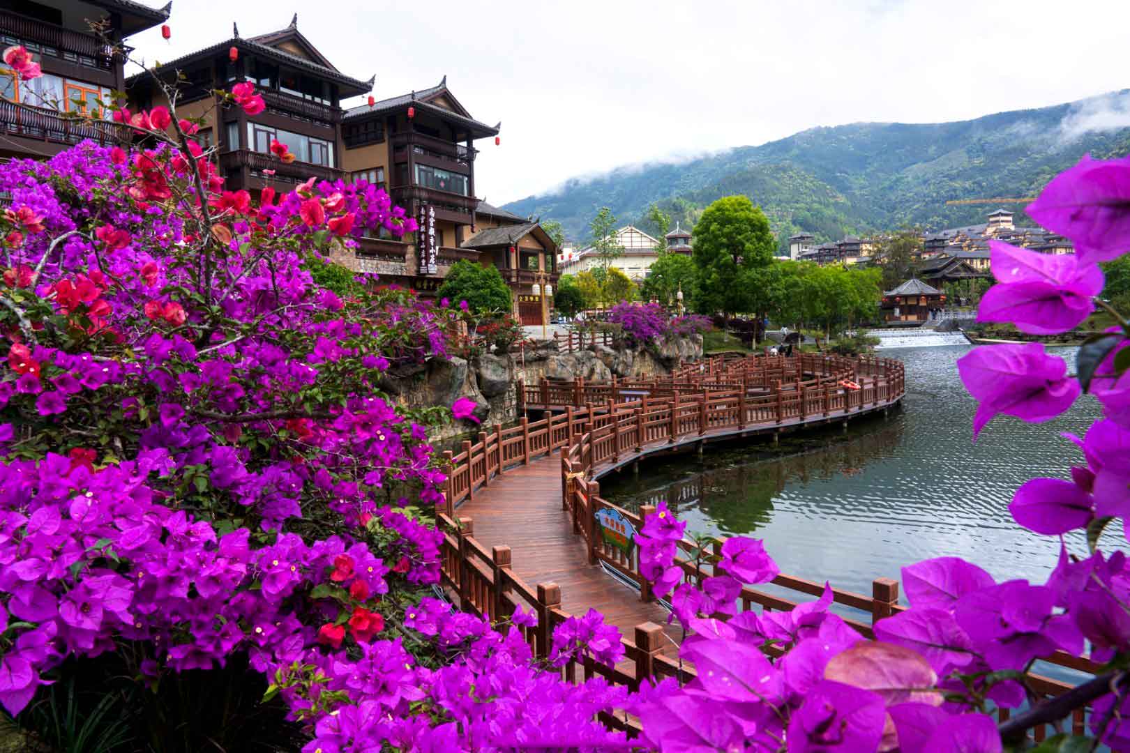 kham-pha-mieu-trai-tich-thuy-“tieu-phuong-hoang-co-tran”-o-binh-bien-trung-quoc