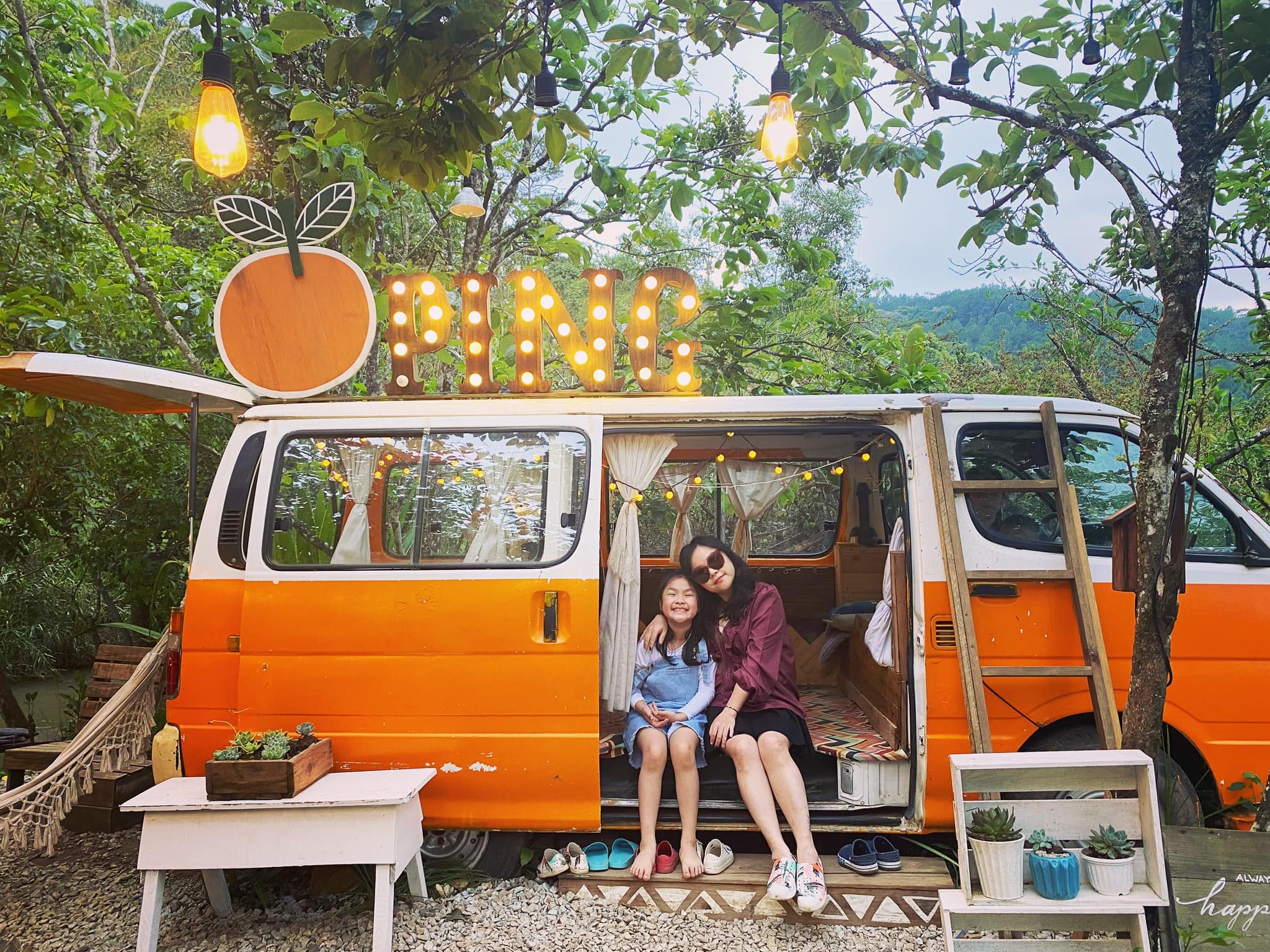 Tiệm Cà Phê Nhà Bên Suối - Tiệm Cafe sống ảo đẹp ở Đà Lạt 01