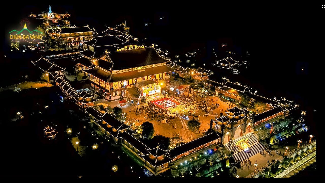 Chùa Ba Vàng - Quảng Ninh