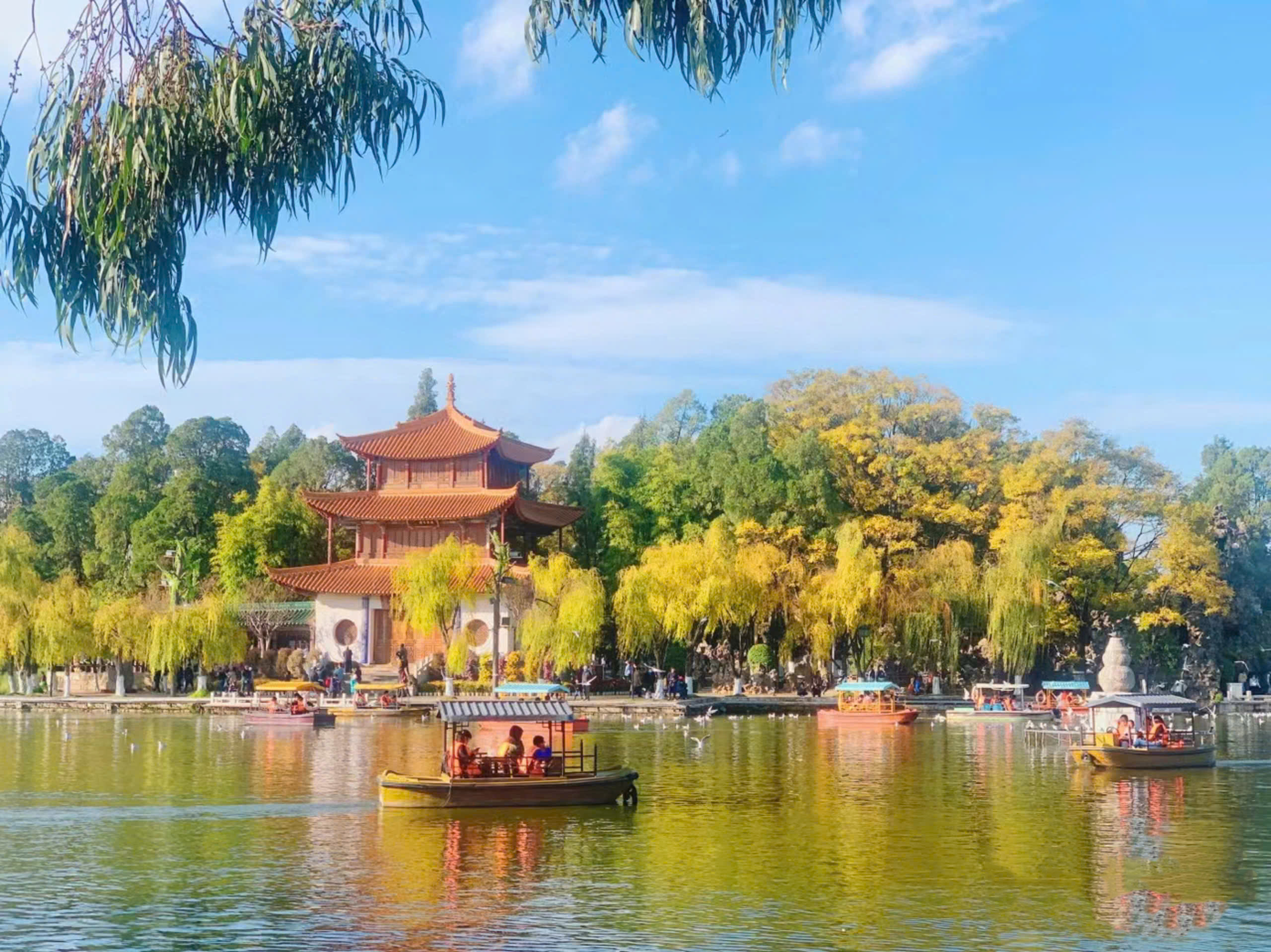 top-7-cong-vien-noi-tieng-nhat-con-minh