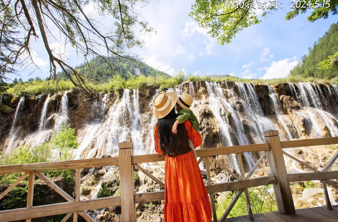 Địa điểm du lịch Cửu Trại Câu nổi tiếng