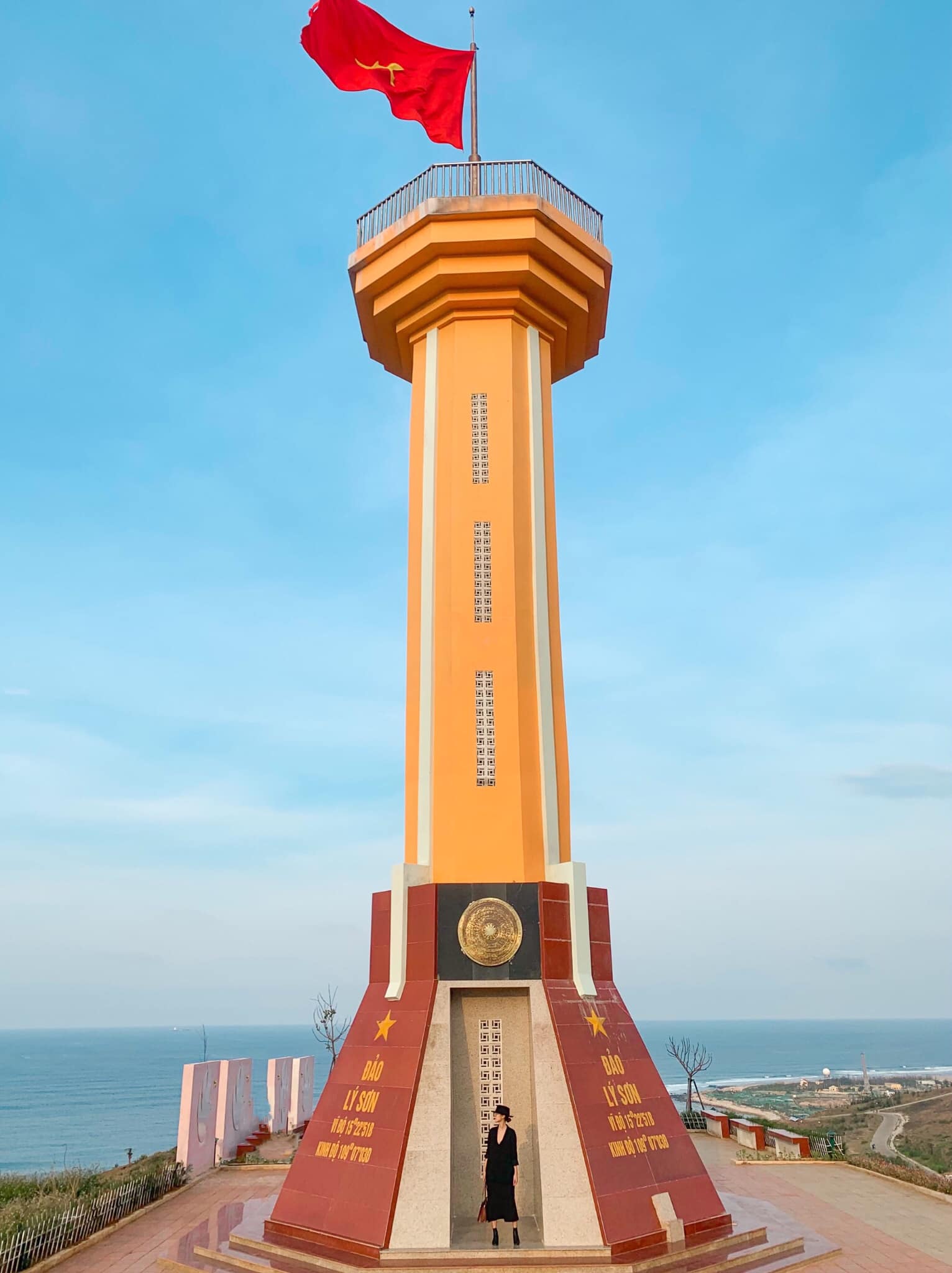 cột cờ Lý Sơn