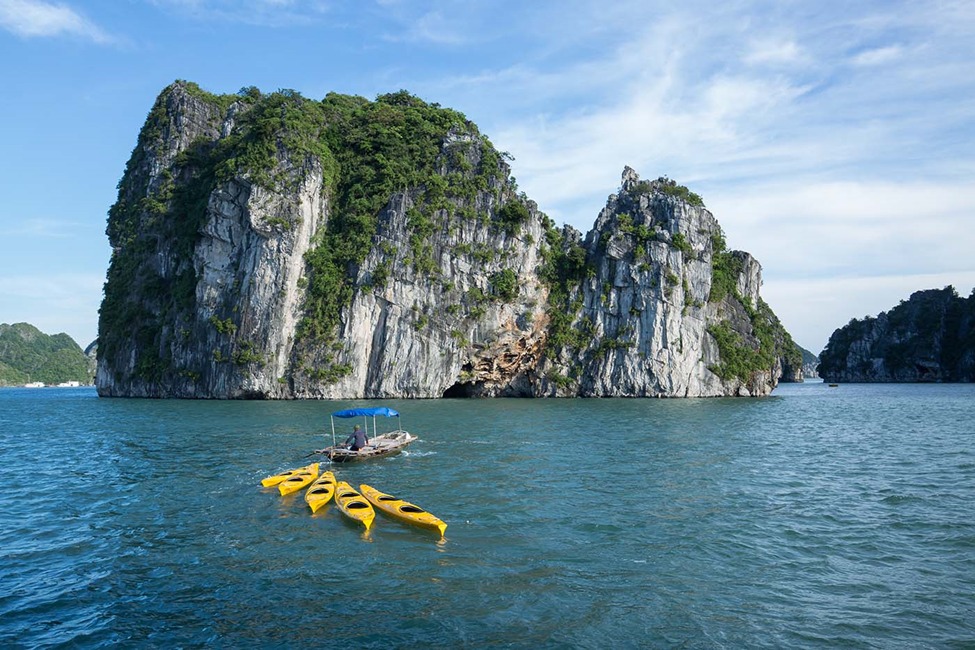 Du lịch biển Vân Đồn