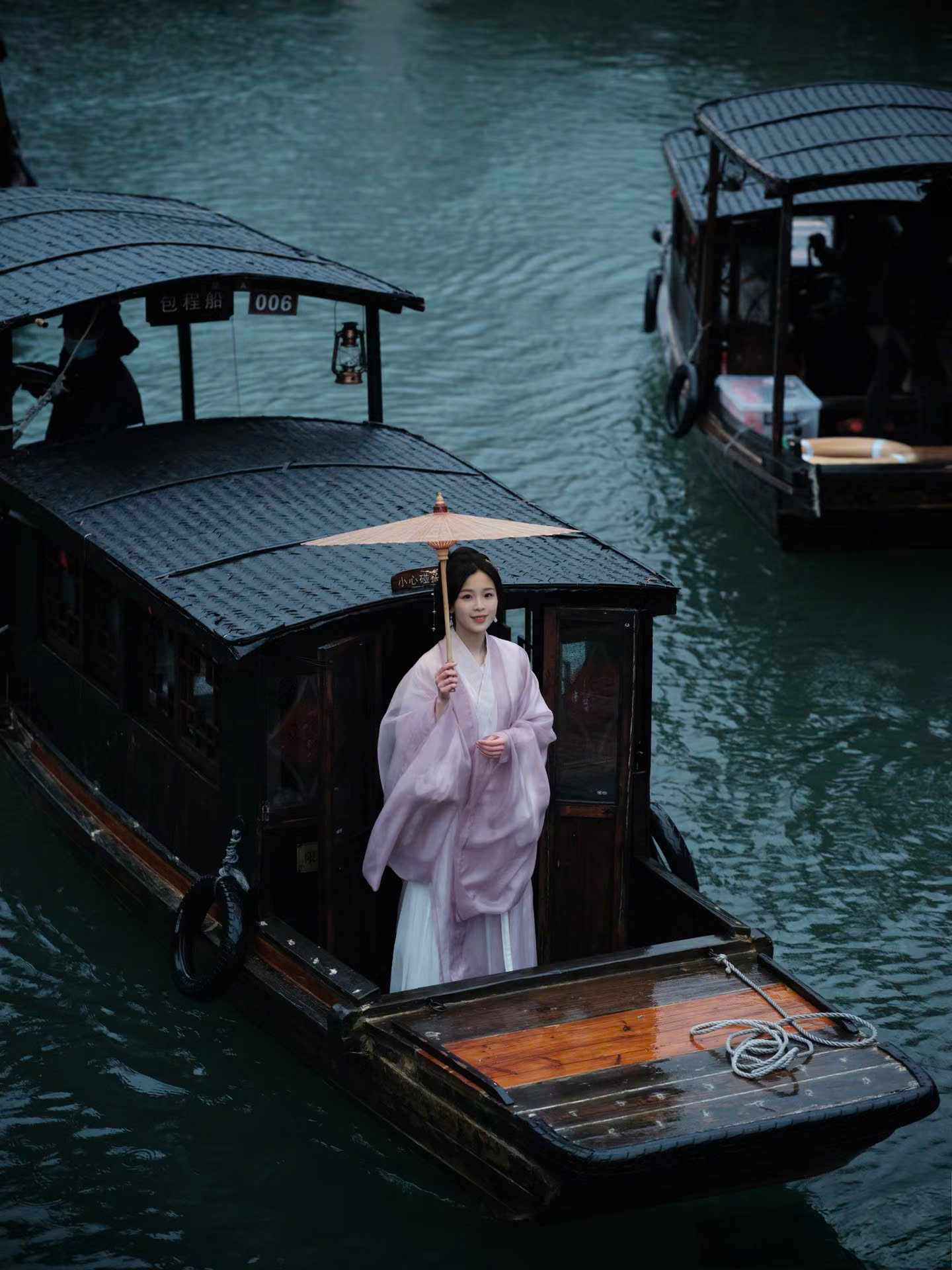 Kinh nghiệm thuê đồ chụp hình ở Ô Trấn 01