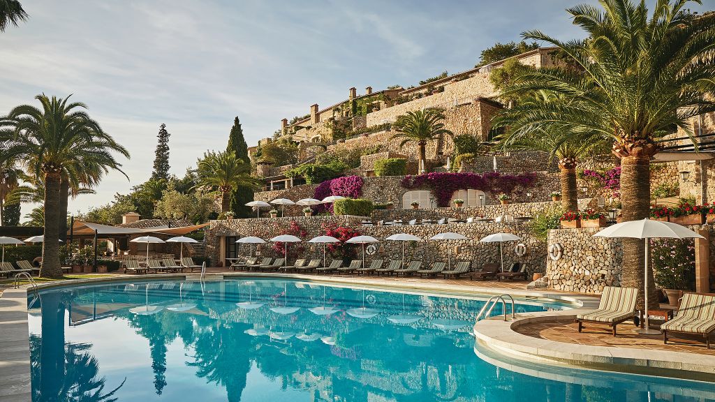 La Residencia, Tây Ban Nha