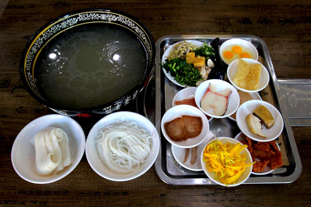 Bún qua cầu Kiến Thủy