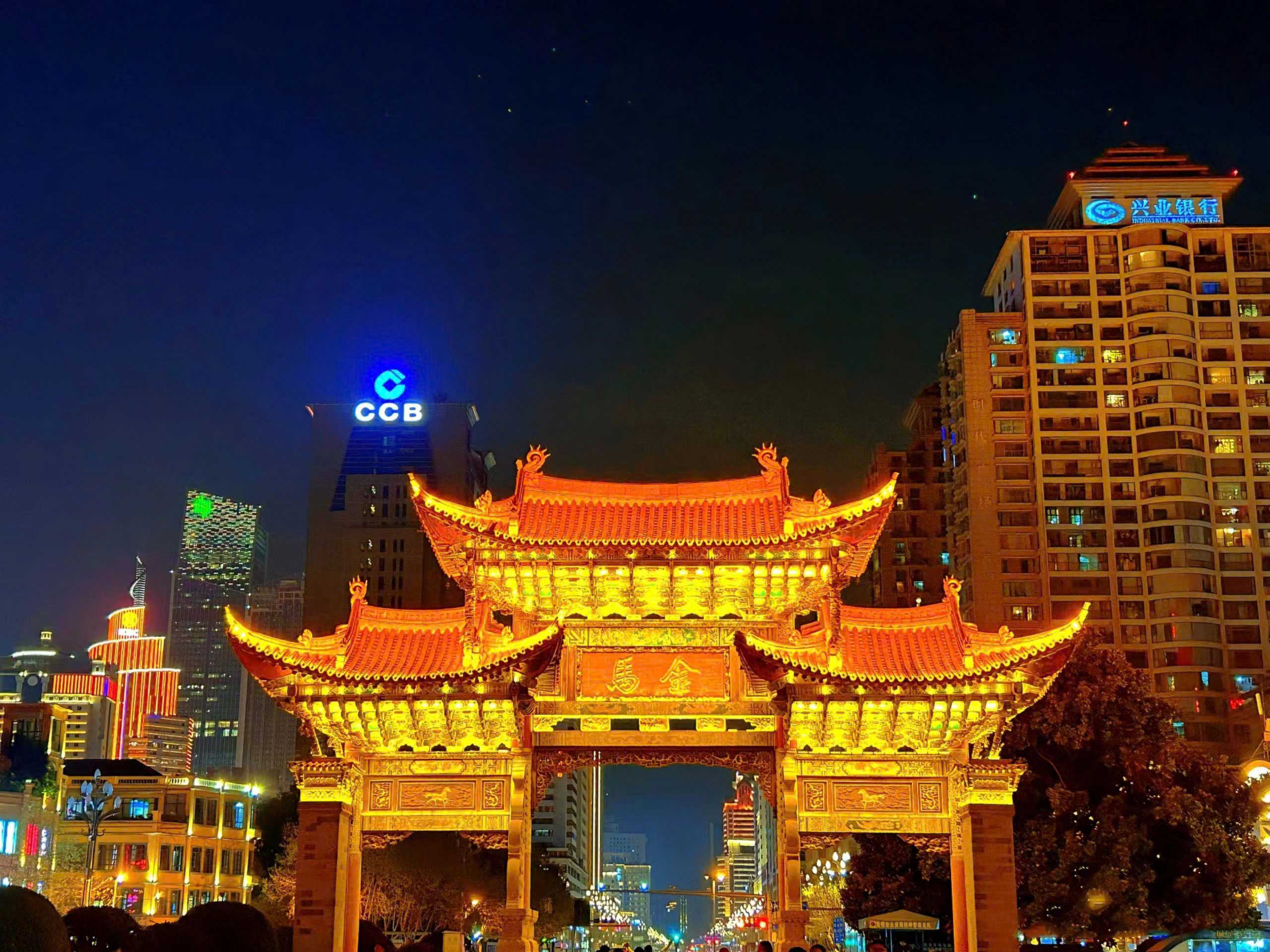 Du lịch Côn Minh, tham quan ở đâu? 01