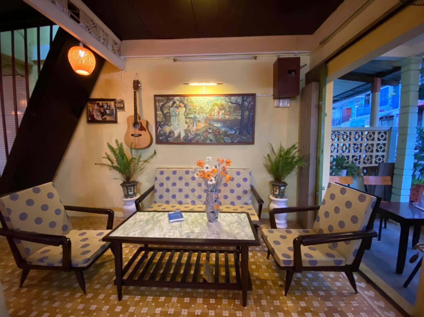 Café Mắt Biếc - Quán cafe đẹp ở Huế 01