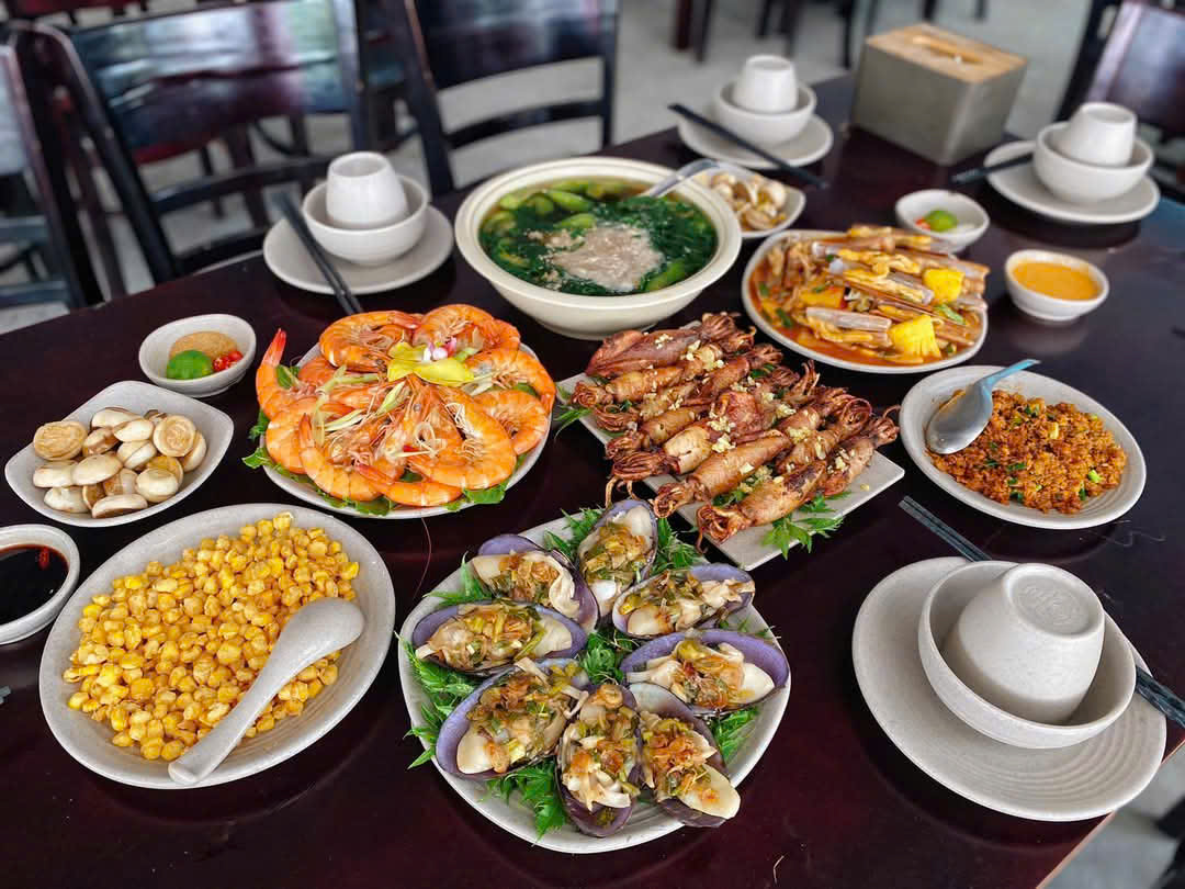Món ngon Quan Lạn