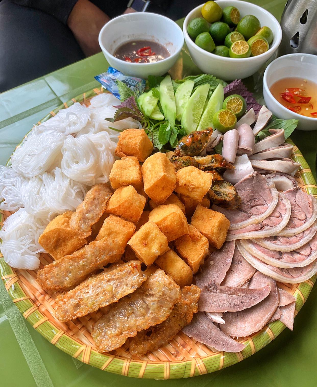 Ăn gì ngon ở Hà Nội