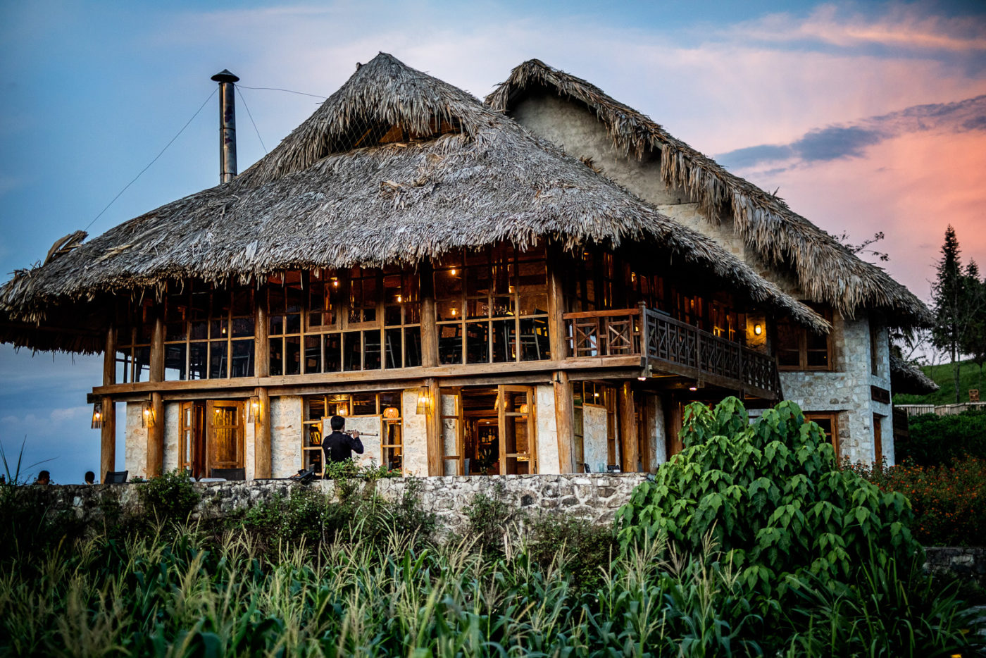 nhà hàng Topas Ecolodge