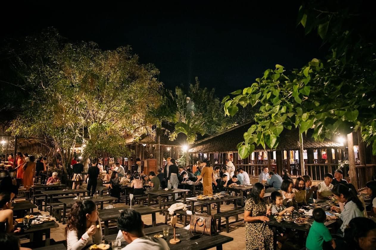 Nhà hàng ngon ở Nha Trang dành cho đoàn công ty - Nha Trang Xưa 01