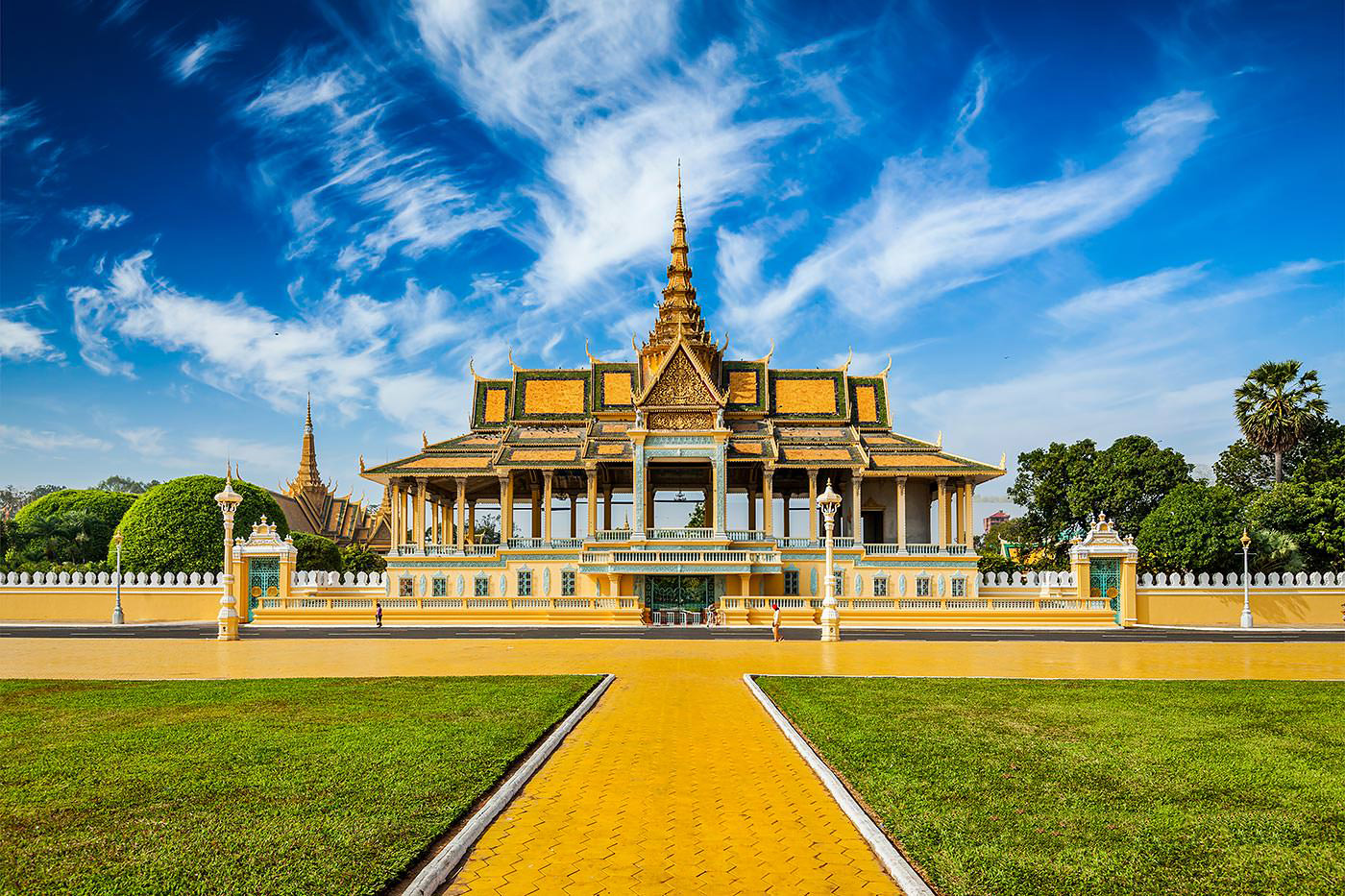 top-10-trai-nghiem-dang-thu-khi-du-lich-phnom-penh-campuchia