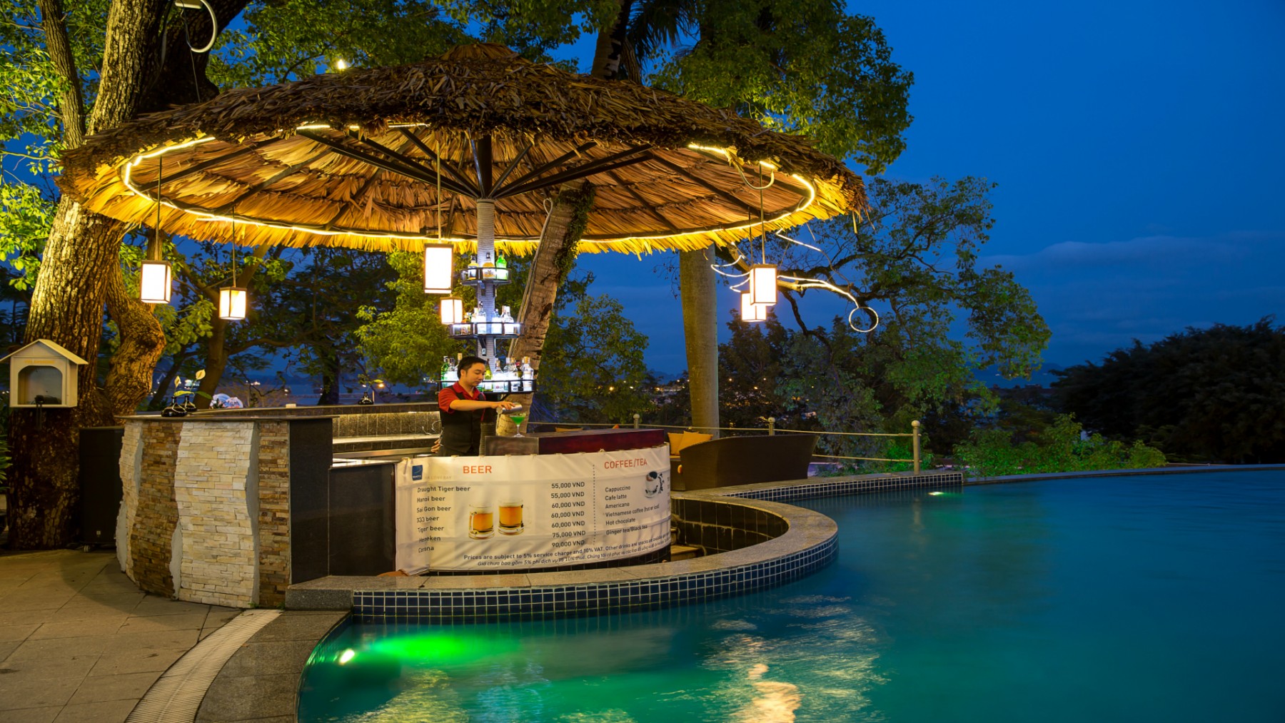 Khách sạn Novotel Hạ Long 03