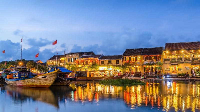 Tour Xuyên Việt của Elite Tour