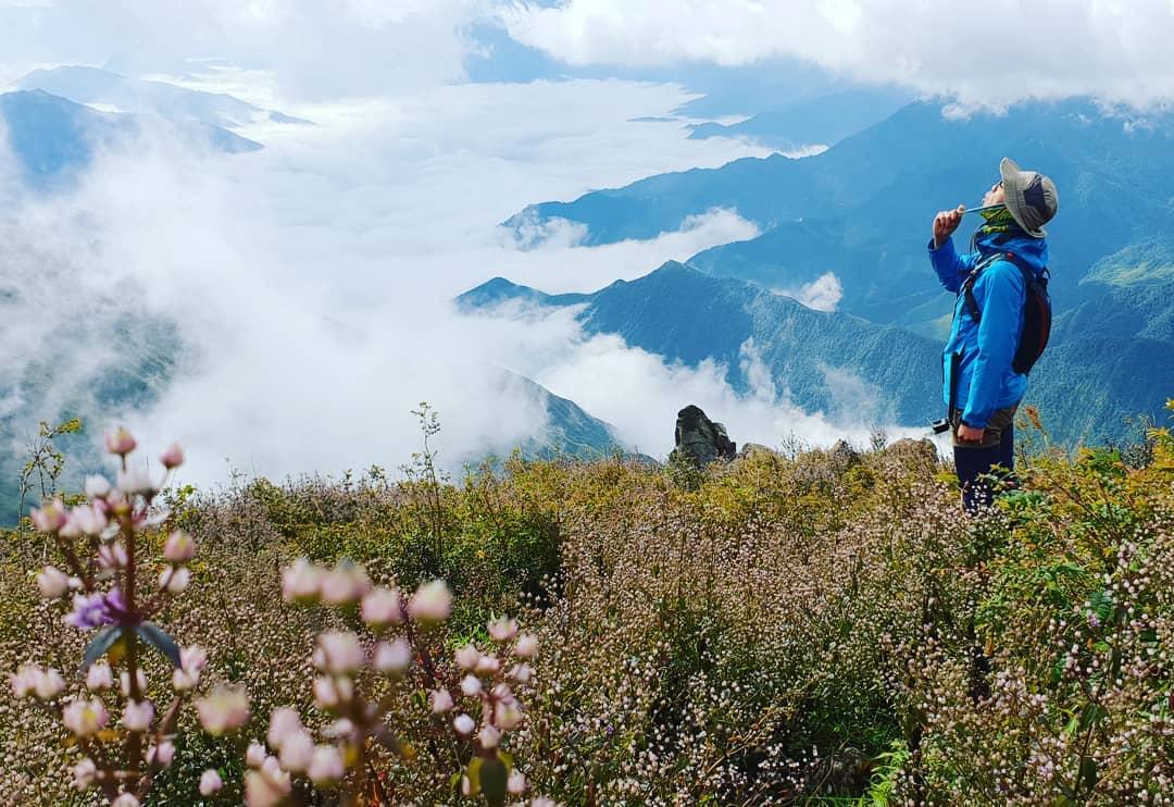 Trekking Tà Chì Nhù