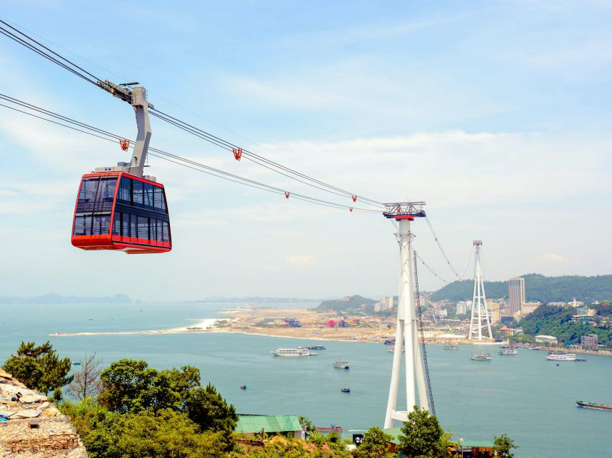 Cáp treo Nữ Hoàng Sunworld Hạ Long