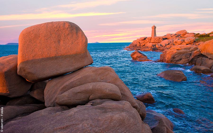 La Côte de Granit Rose, Pháp