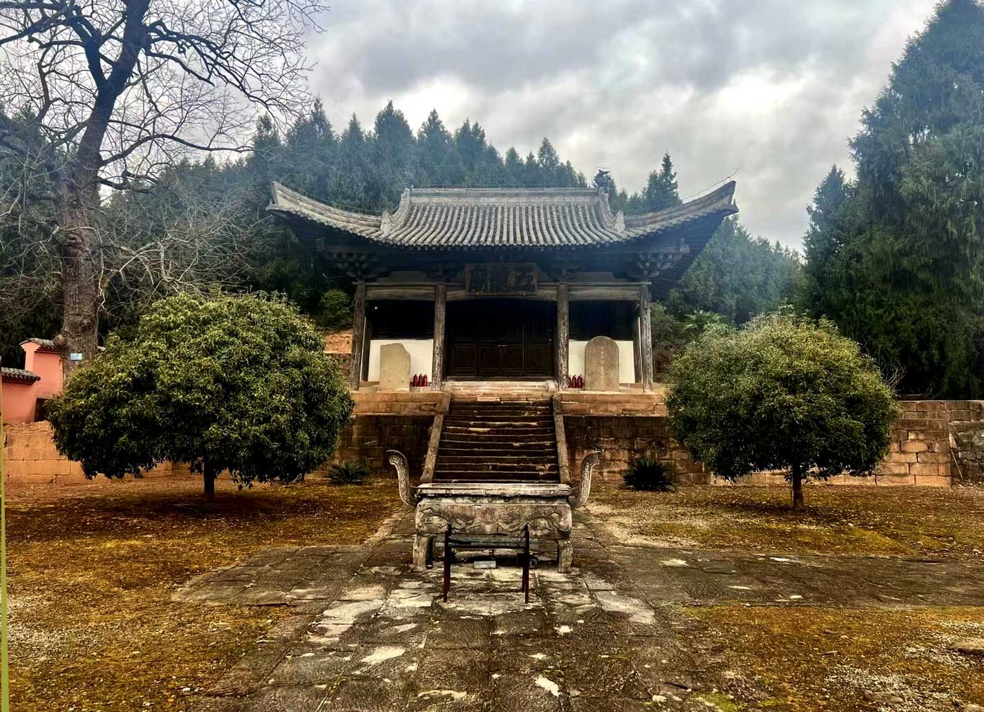 Miếu Ngũ Long, Lãng Trung