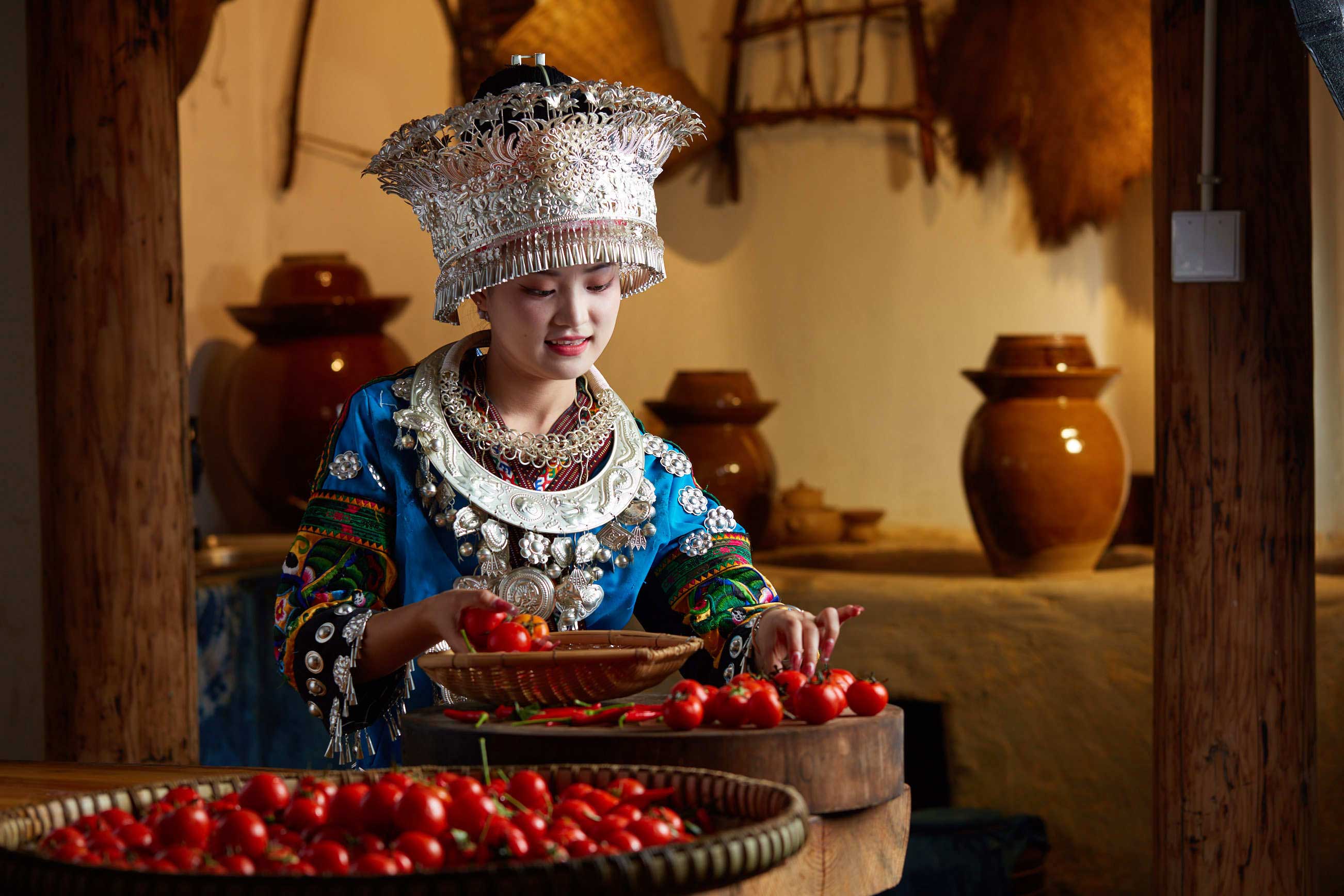 Du lịch Thiên Hộ Miêu Trại có gì?
