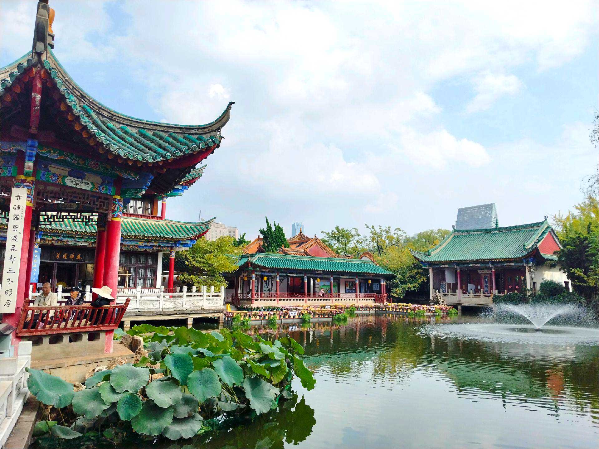 Du lịch Côn Minh Trung Quốc đi tham quan ở đâu?