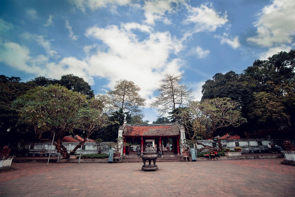Văn Miếu Quốc Tử Giám 01