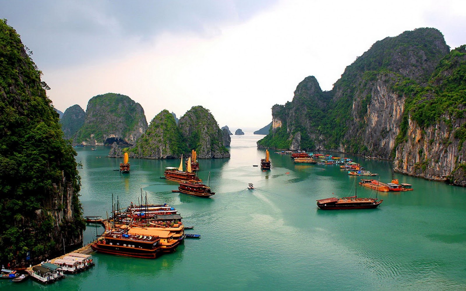 Đầu hè nên đi du lịch ở đâu? Click để khám phá ngay