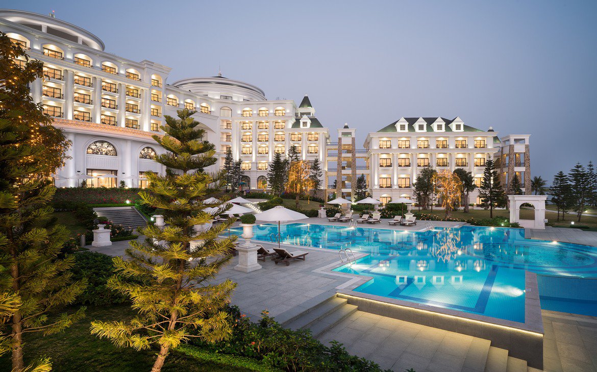 Khách sạn Hạ Long đẹp