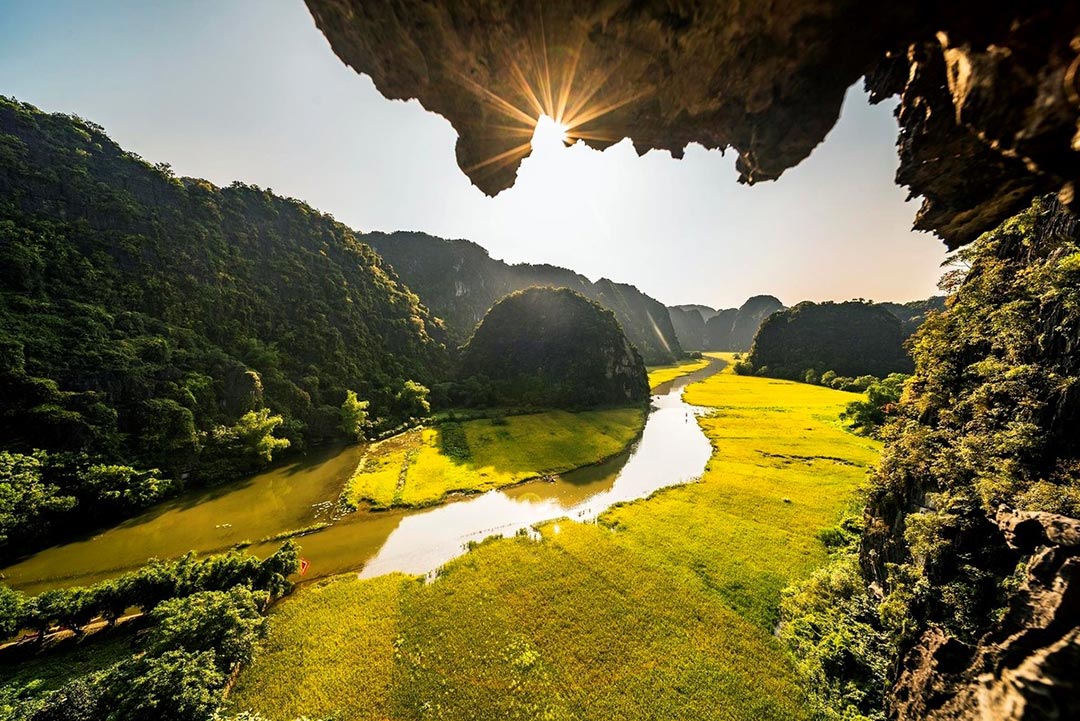 /files/images/DulichNinhBinh/ninh-binh-tam-coc-bich-dong-mua-lua-chin.jpg