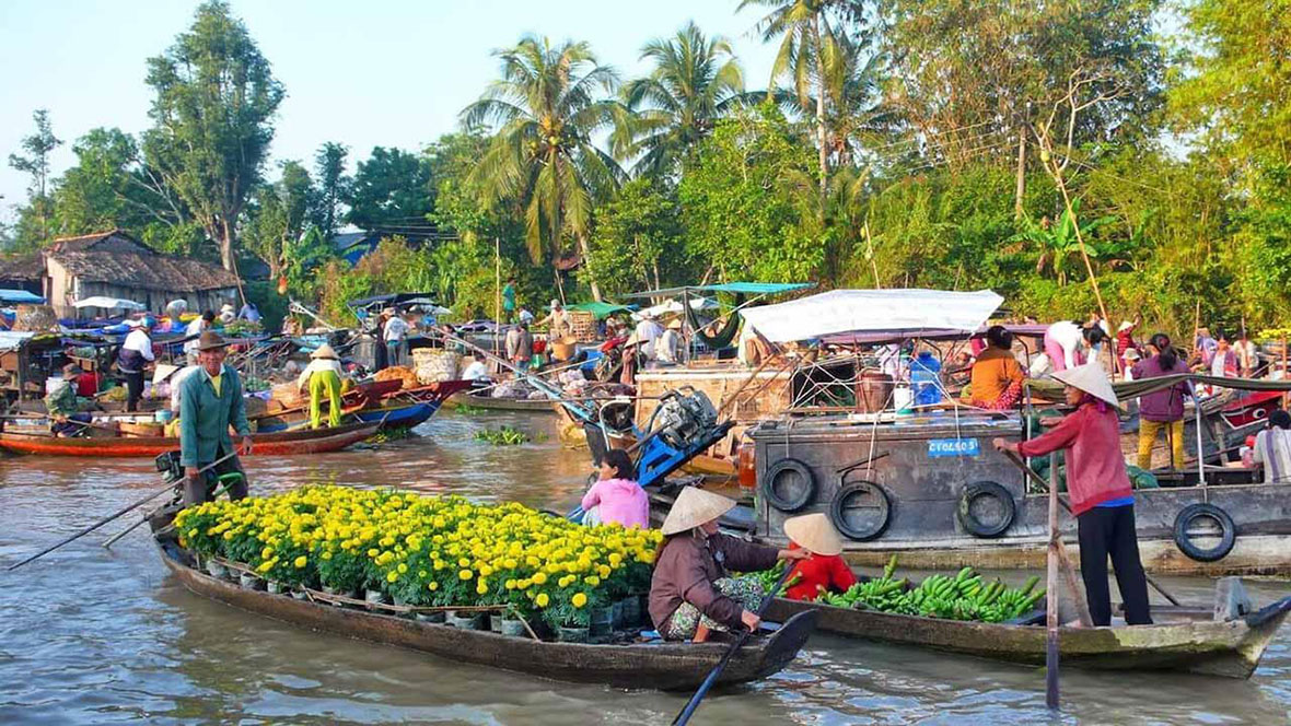 Chợ nổi Ngã Bảy Hậu Giang