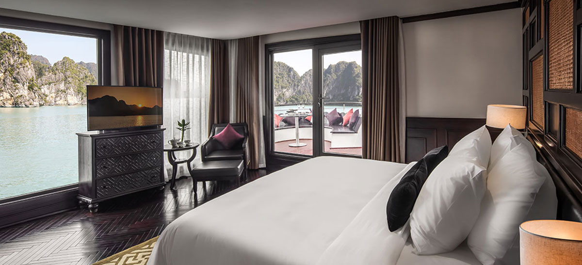 Phòng Ambassador Suite - du thuyền Ambassador Cruise