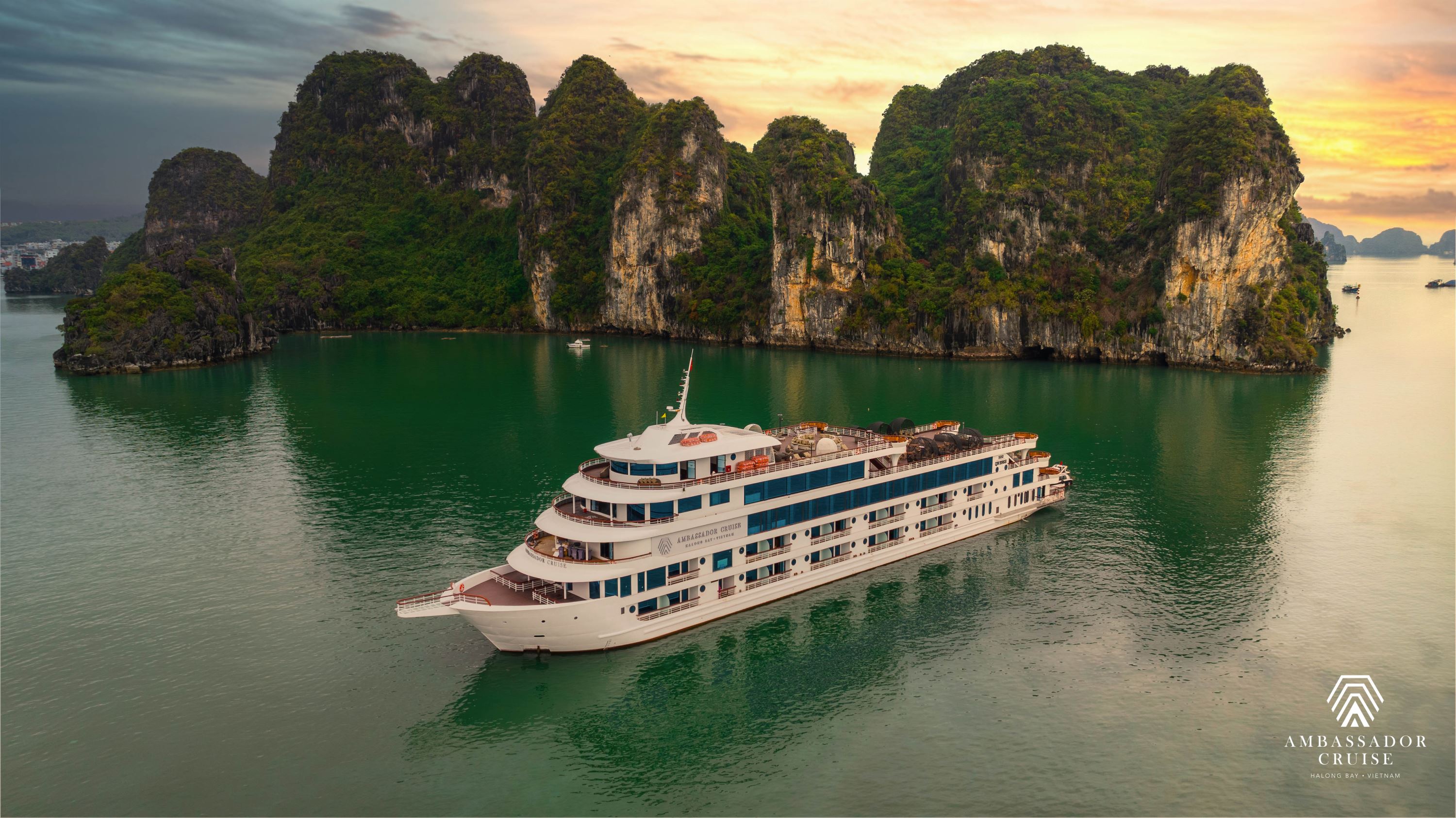 du-thuyen/du-thuyen-ambassador-day-cruise