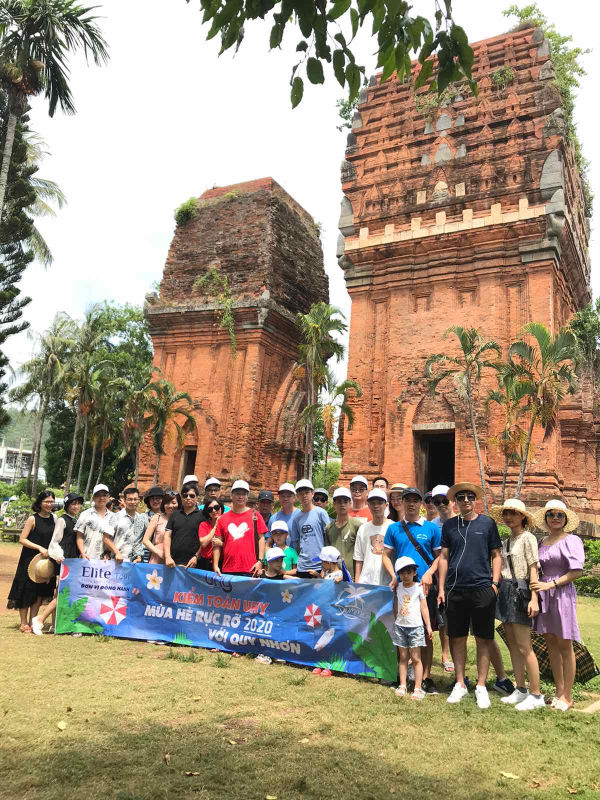 Đặt tour du lịch cho công ty ở Quy Nhơn 01