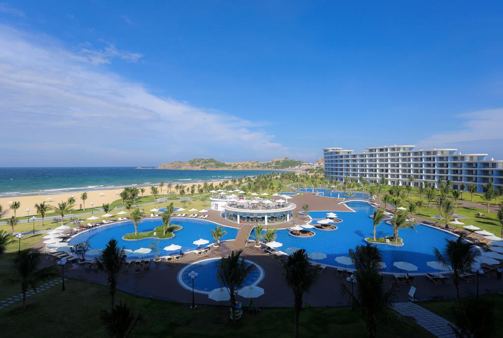 /files/images/FLC%20Hotel%20Quy%20Nhon/FLC%20Luxury%20Hotel%20Quy%20Nh%C6%A1n.jpg
