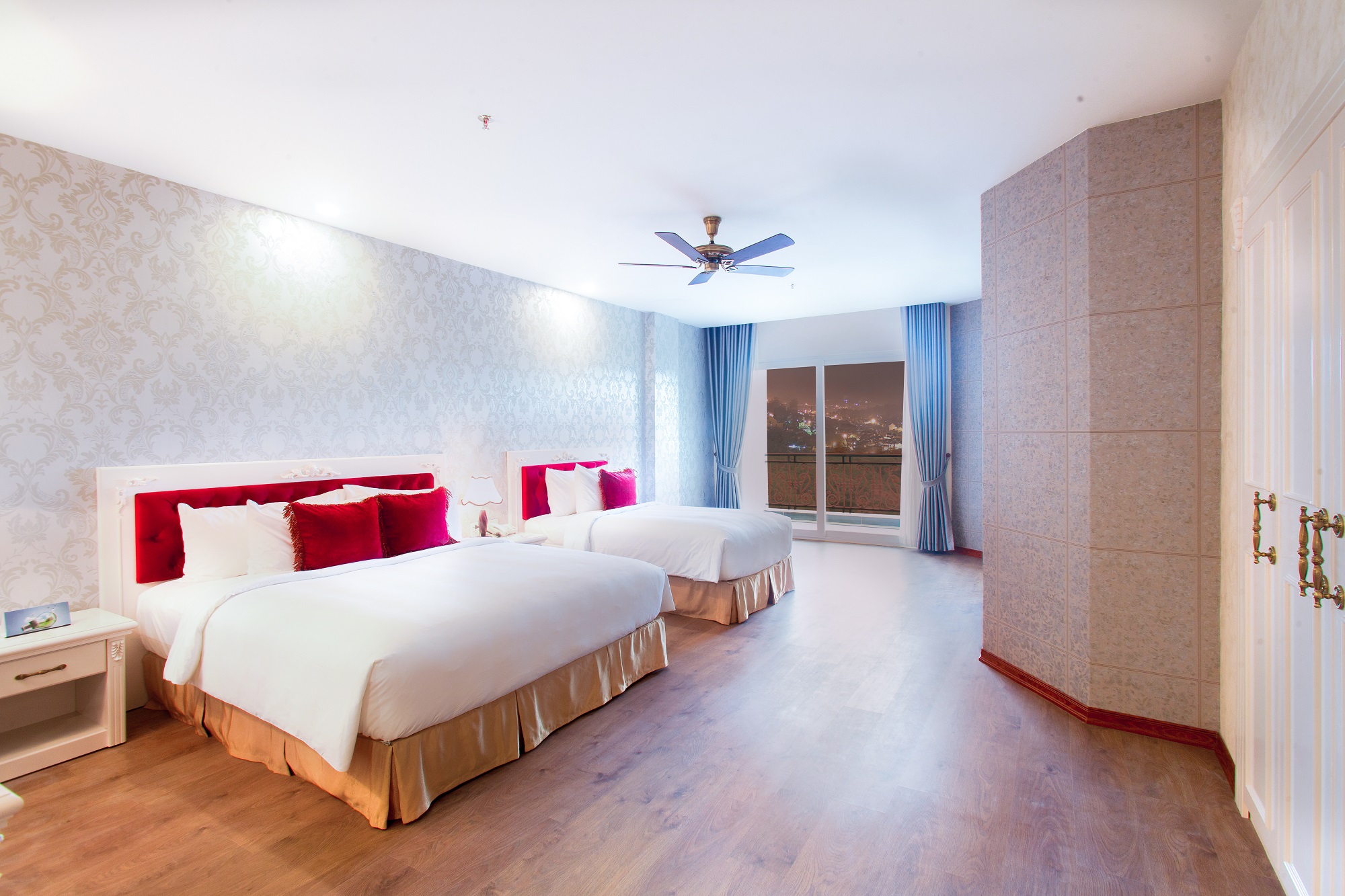 /files/images/LadalatHotel/LADALAT%20TRIPLE%20-%20LADALAT%20HOTEL%20(7).jpg