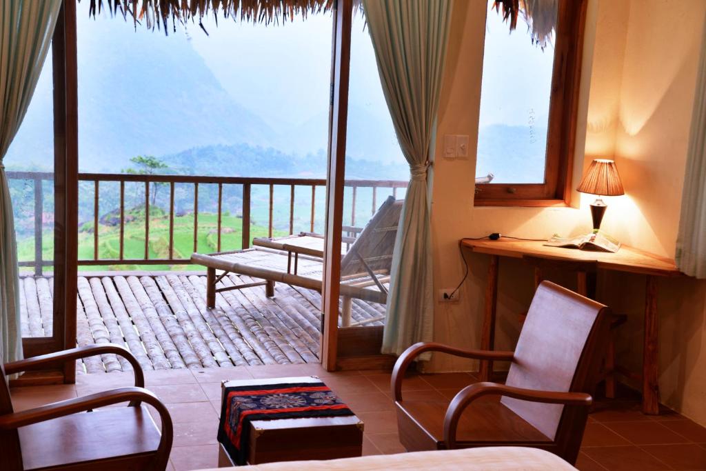 /files/images/PuLuongRetreat/Pu-Luong-Retreat-26.jpg