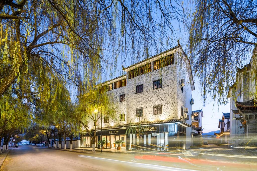 Lijiang Gemmer Hotel - Khách sạn ở Lệ Giang cổ trấn