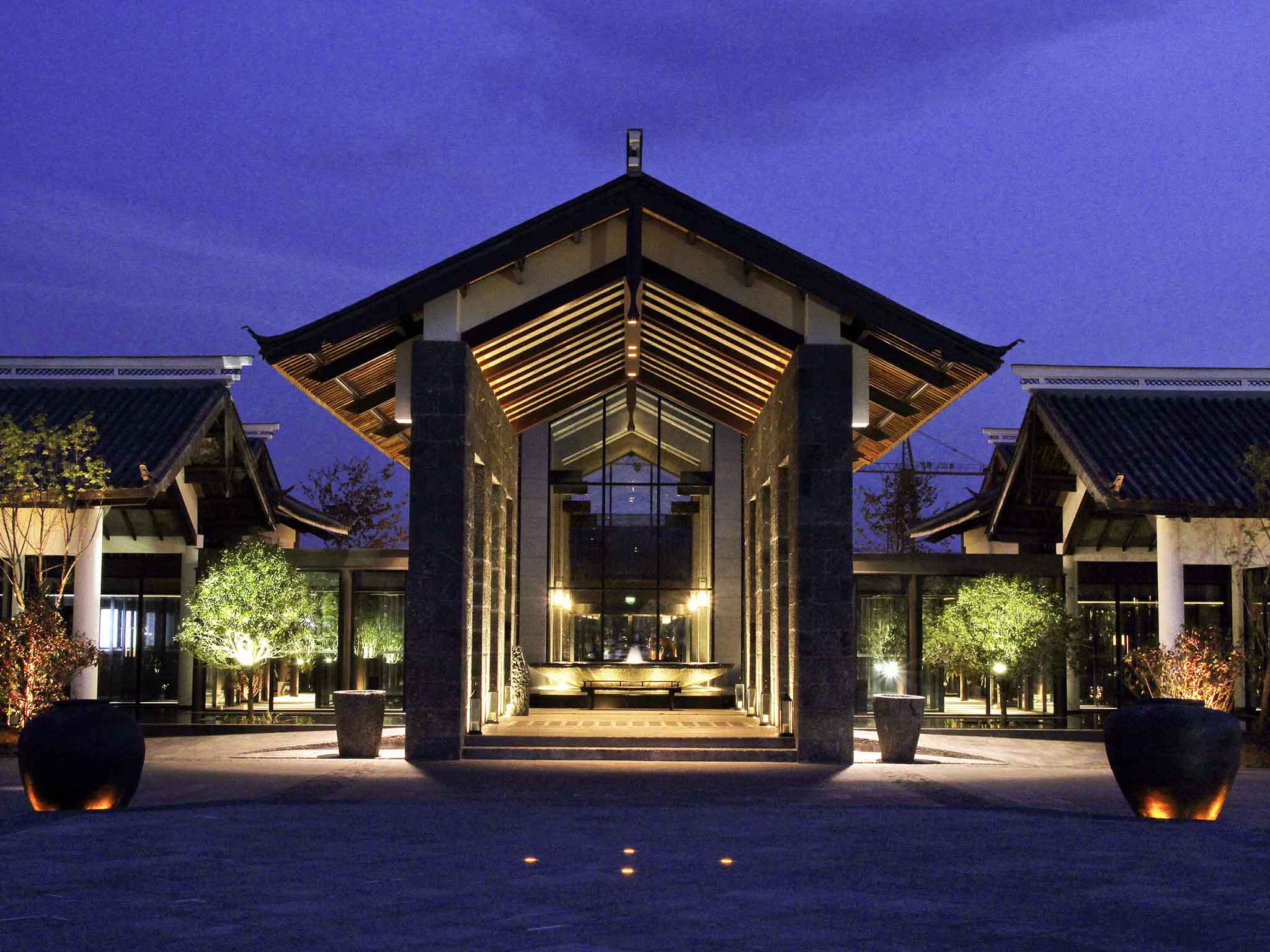 Pullman Lijiang Resort & Spa - Khách sạn ở Lệ Giang