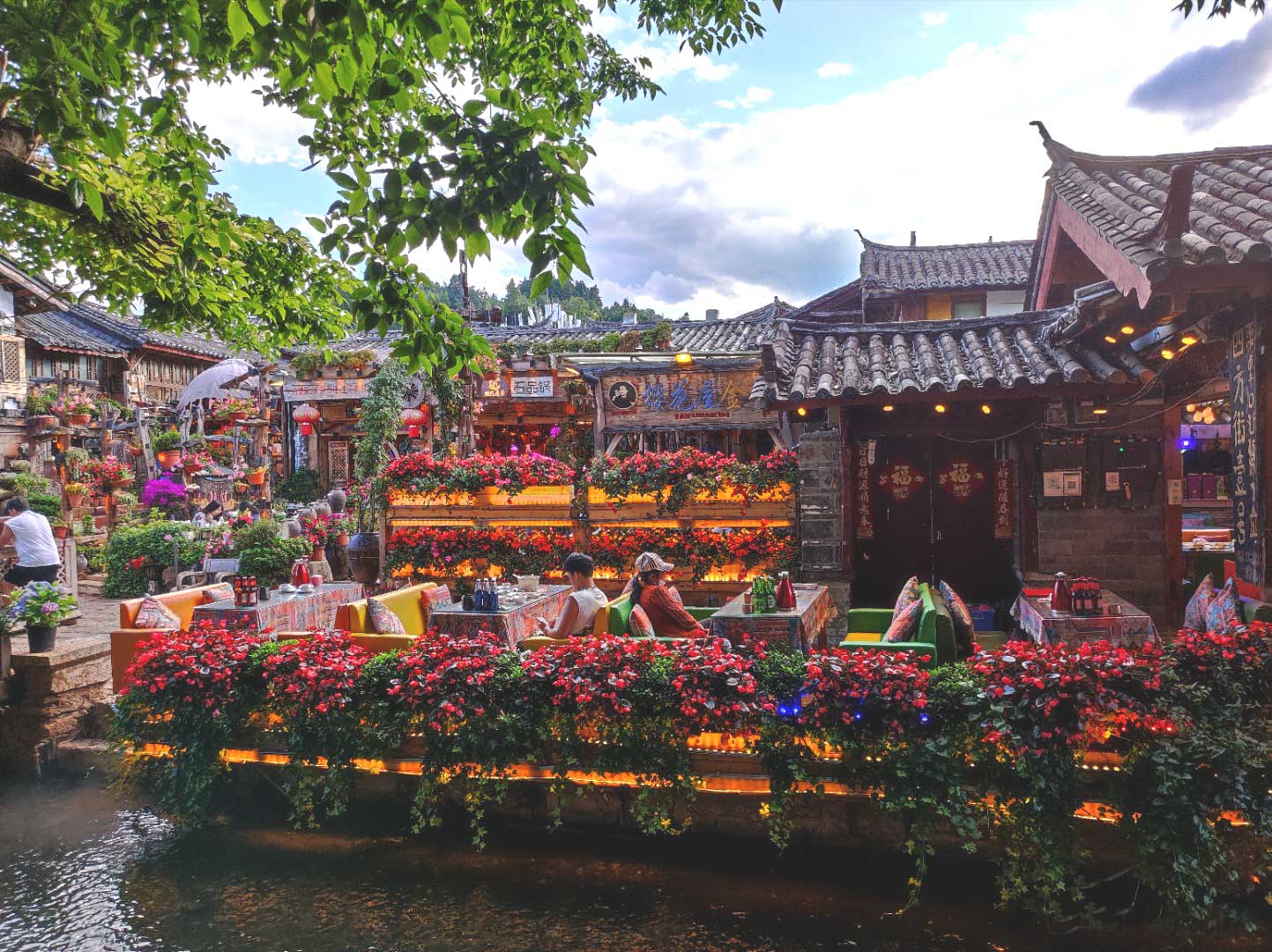 Du lịch Lệ Giang 02
