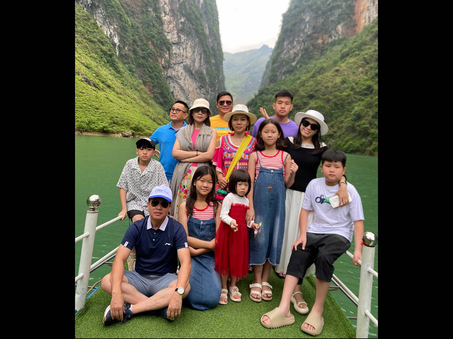 Tour đoàn Hà Giang 01