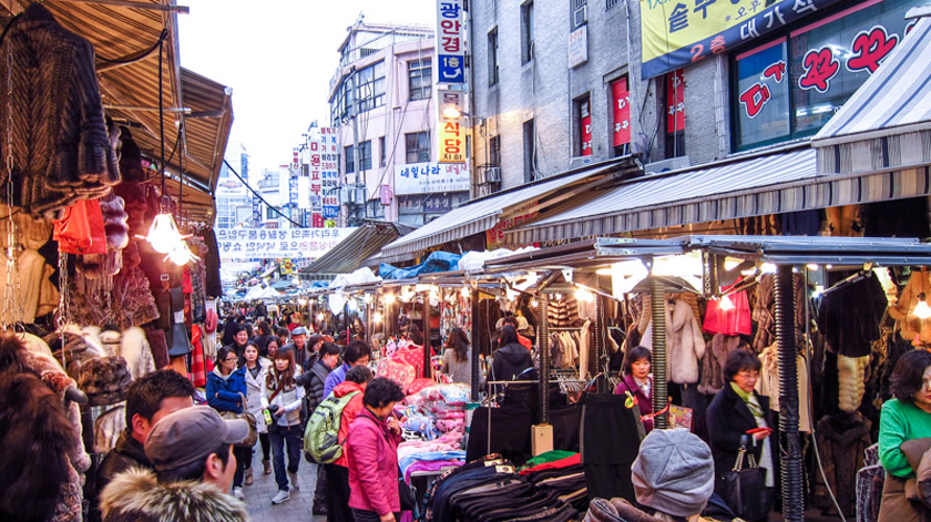 Phố mua sắm và ẩm thực Namdaemun, Seoul, Hàn Quốc