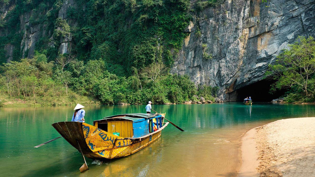 Động Phong Nha, Quảng Bình